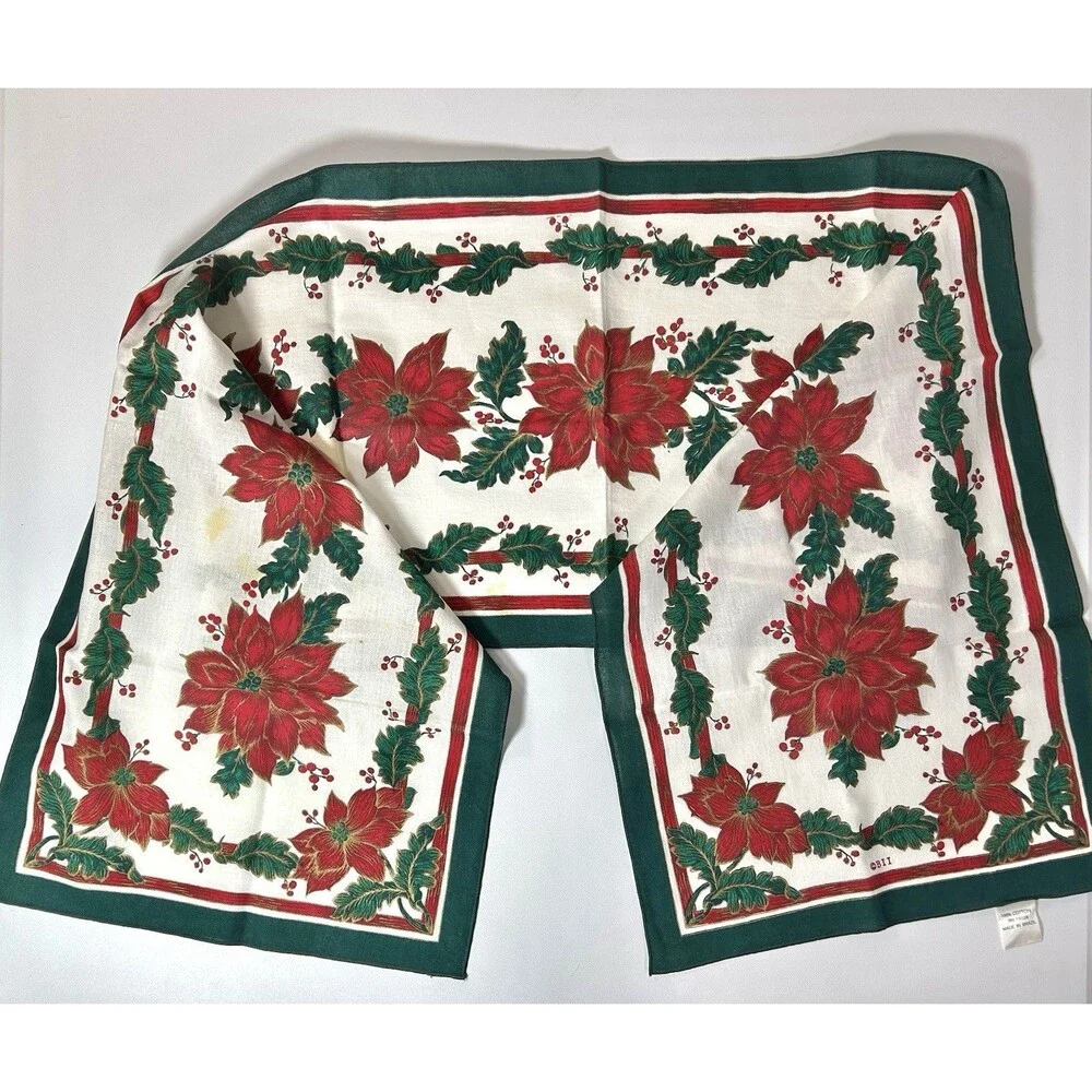 Vintage Lot of Vtg Christmas Cloth 9 Potholders 8 Napkins Table Kitchen Decor